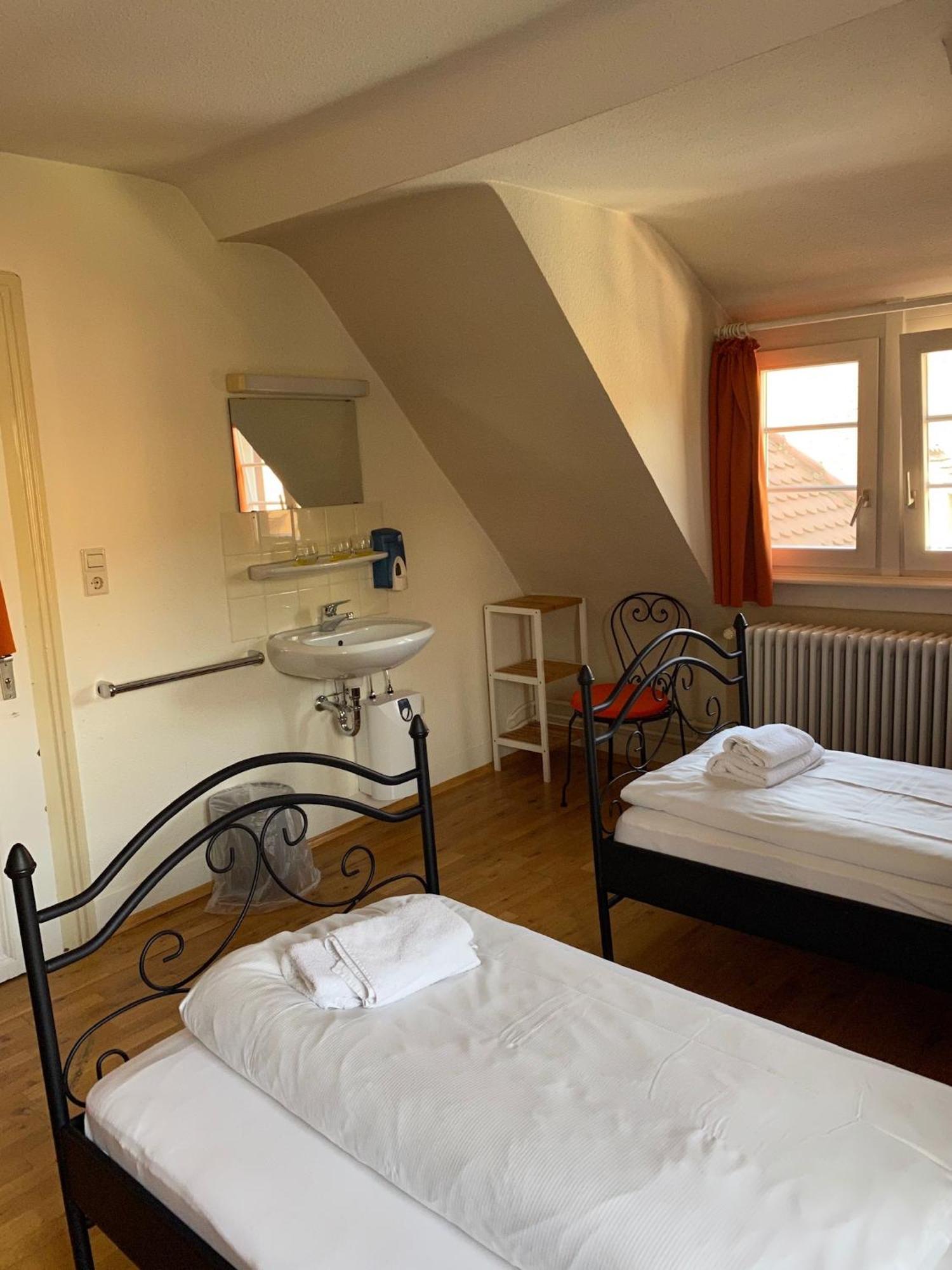 Hotel Gasthaus Schützen Friburgo de Brisgovia Habitación foto