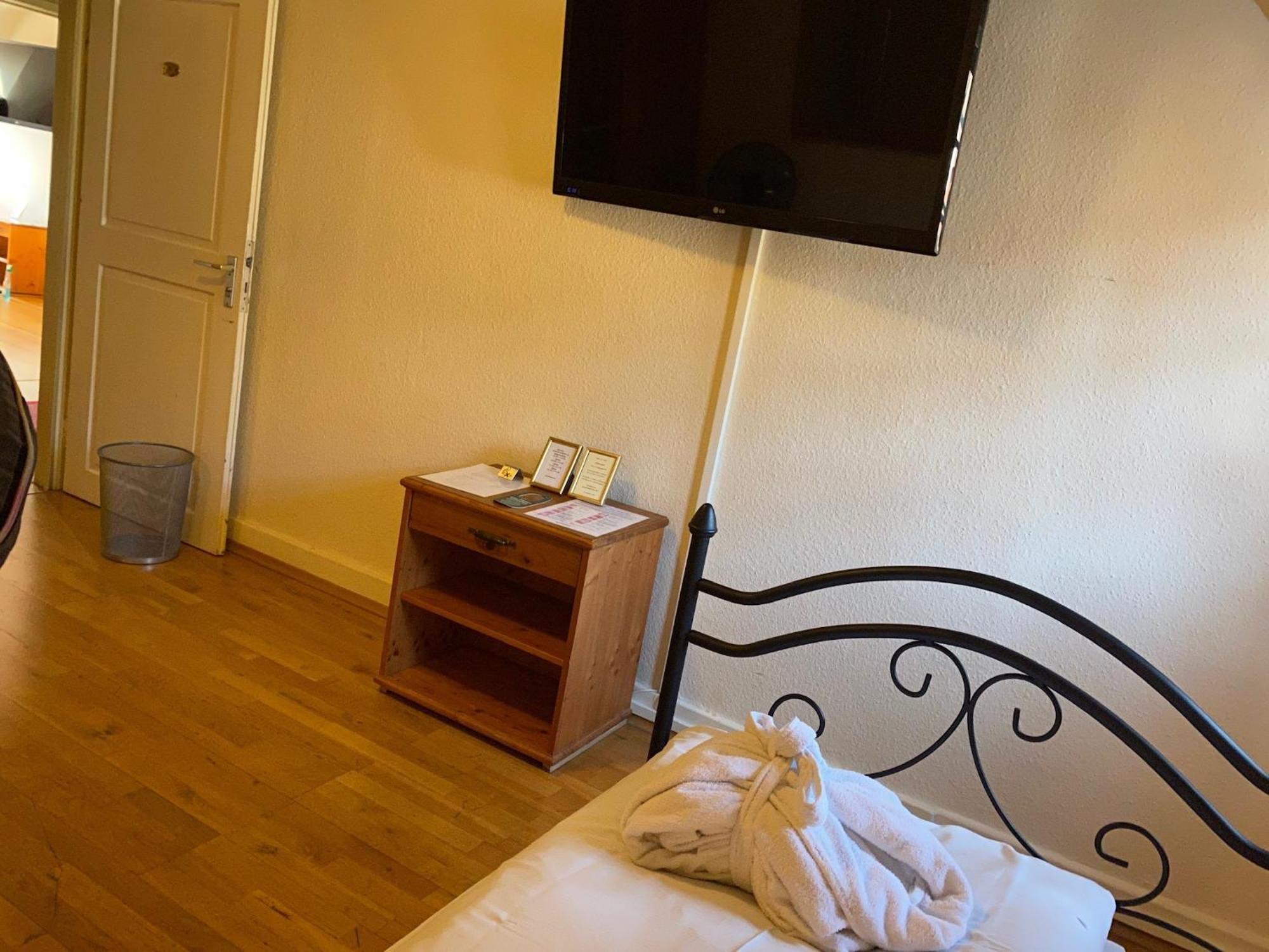Hotel Gasthaus Schützen Friburgo de Brisgovia Habitación foto